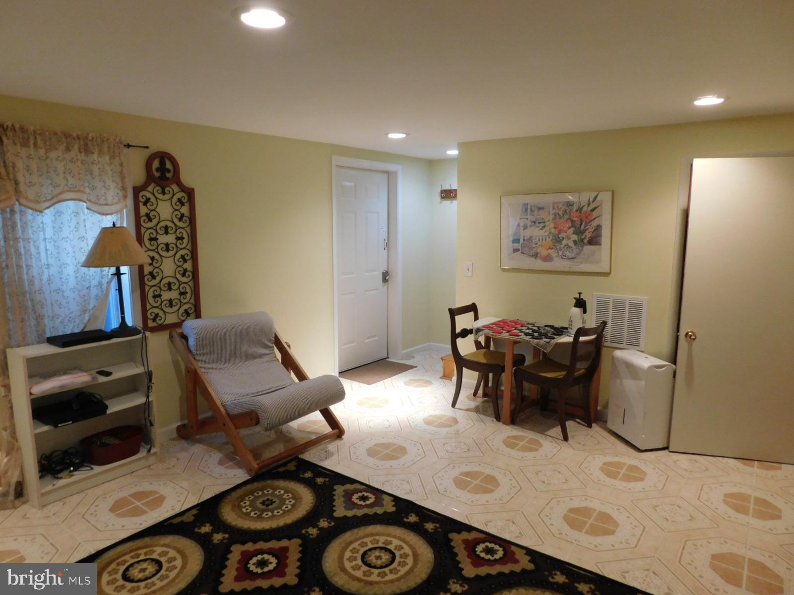 CABINS AT LOST RIVER - Residential