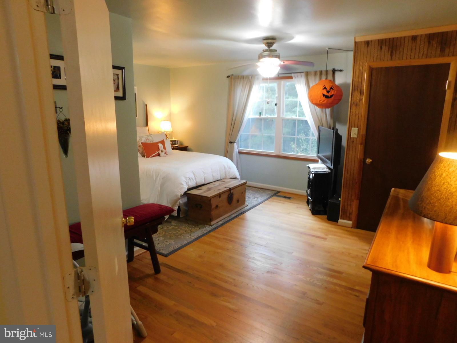 CABINS AT LOST RIVER - Residential