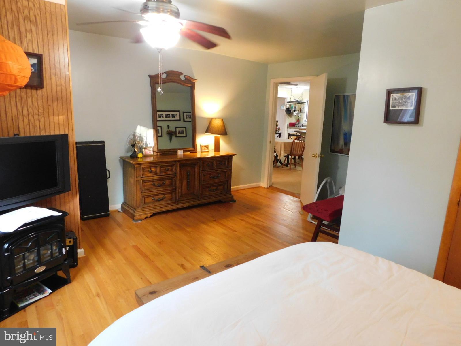 CABINS AT LOST RIVER - Residential