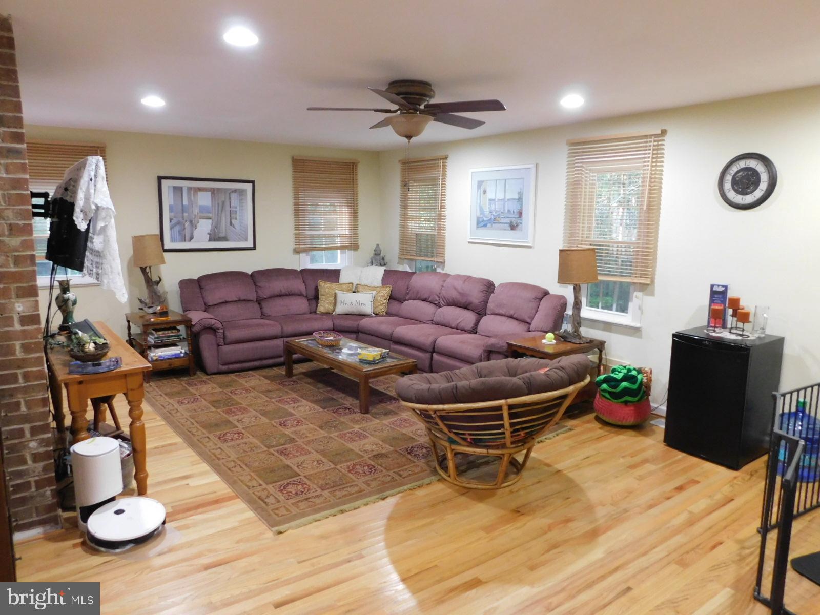 CABINS AT LOST RIVER - Residential