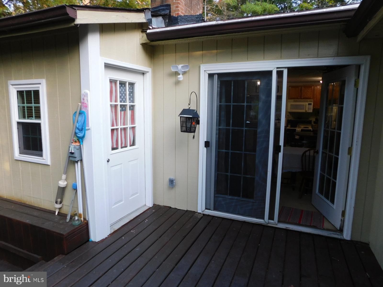 CABINS AT LOST RIVER - Residential