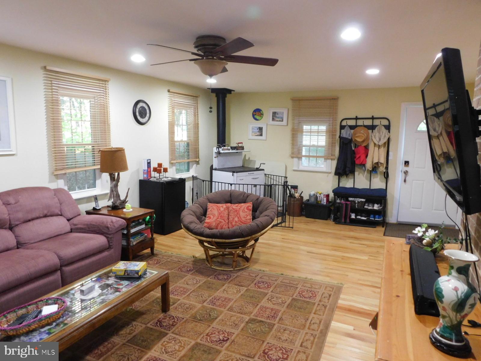 CABINS AT LOST RIVER - Residential