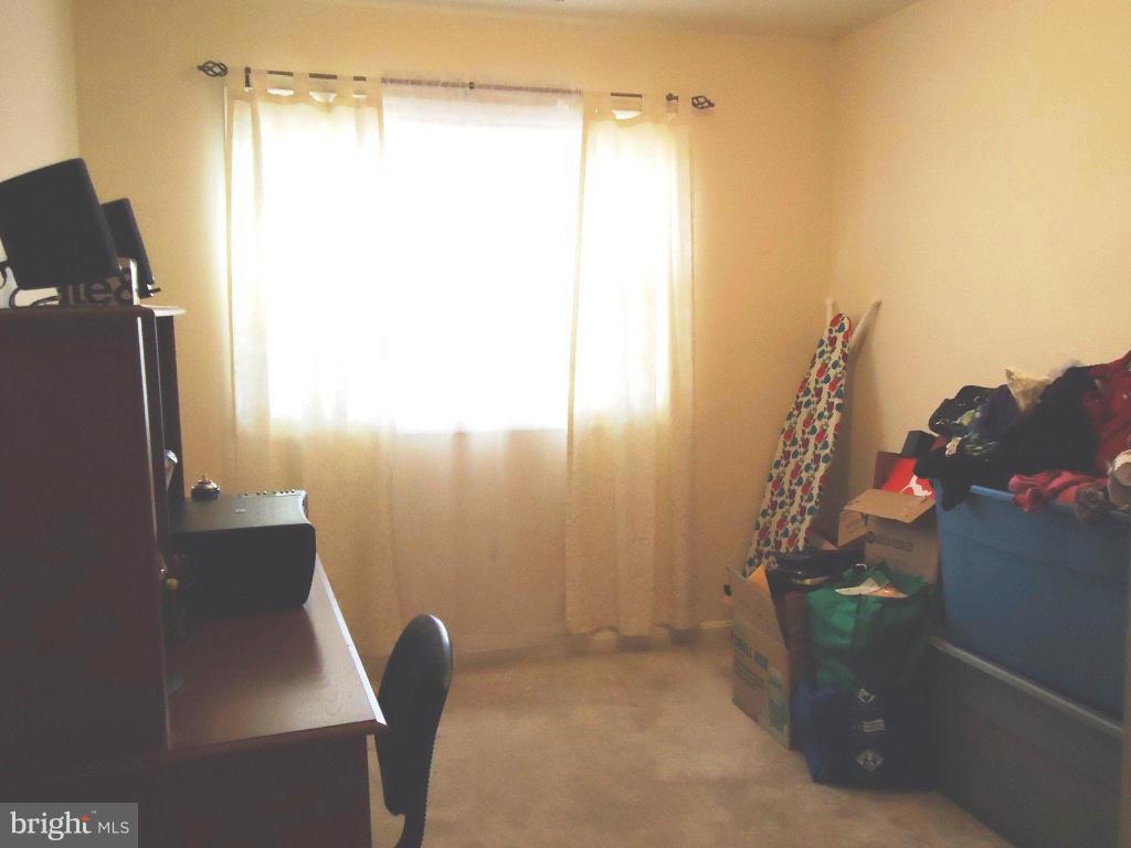 POINT OF WOODS - Residential