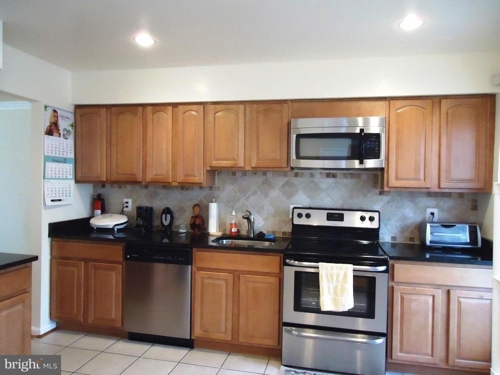 POINT OF WOODS - Residential