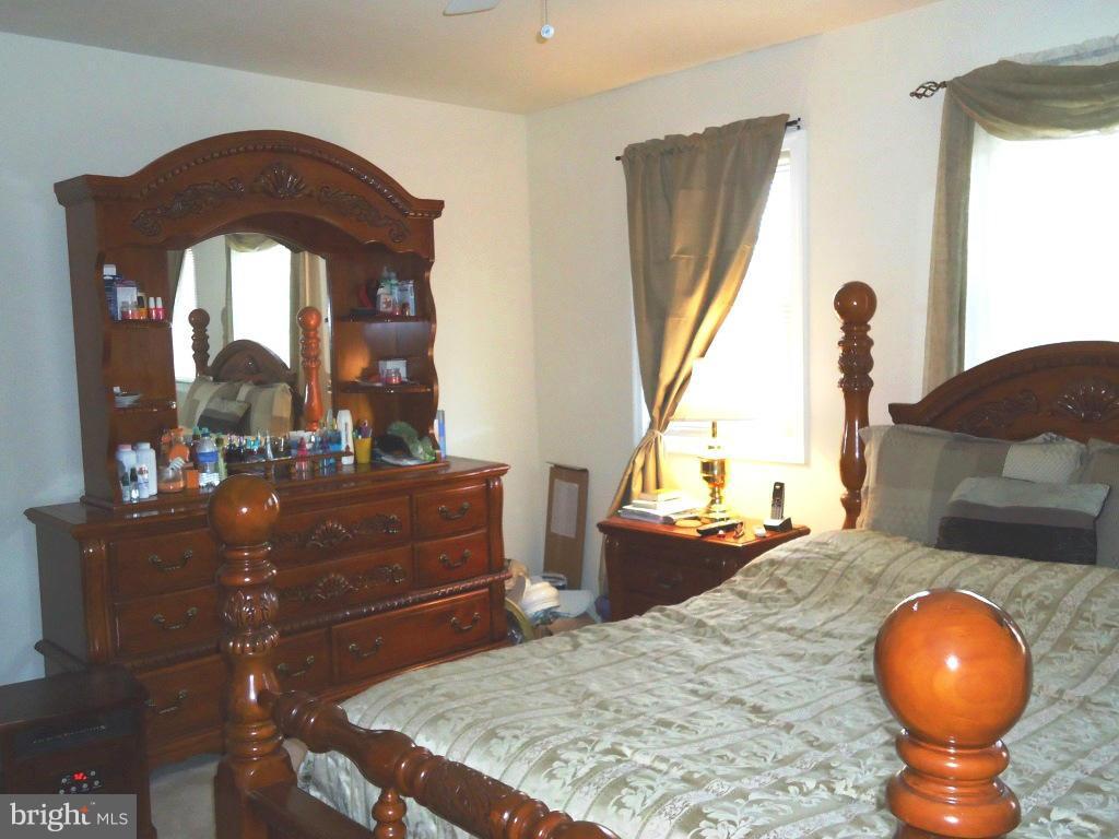 POINT OF WOODS - Residential