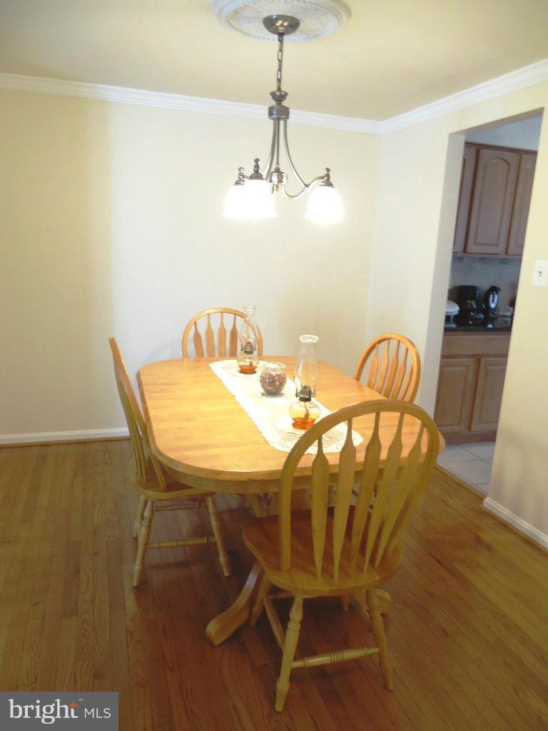 POINT OF WOODS - Residential