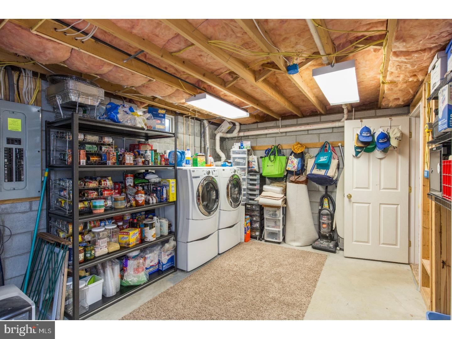 DARLINGTON HUNT - Residential