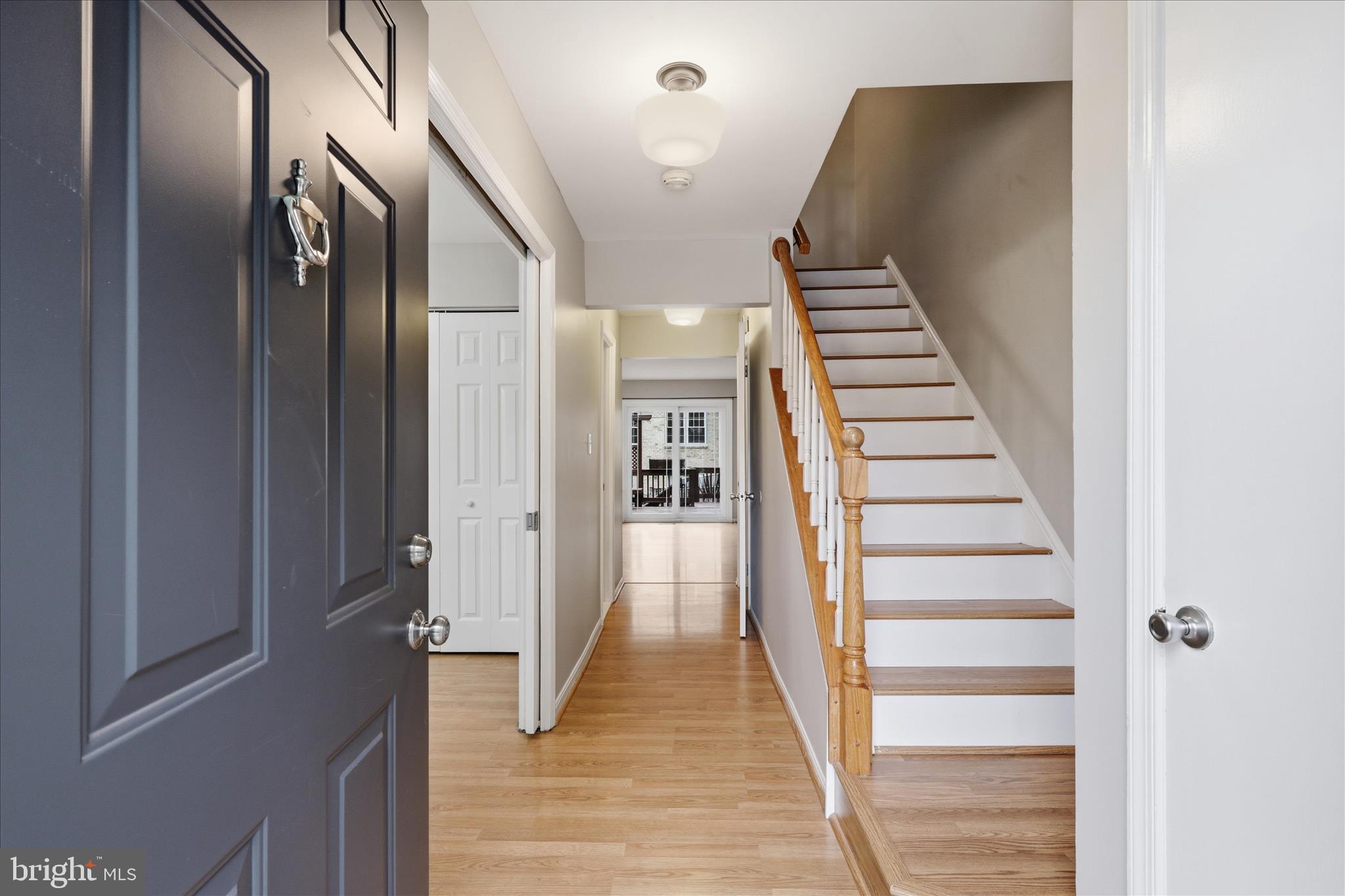 10256 FRIENDSHIP COURT