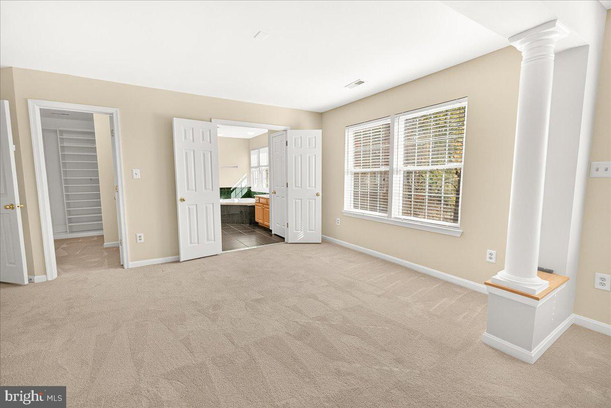 WOODS AT TAMA - Residential