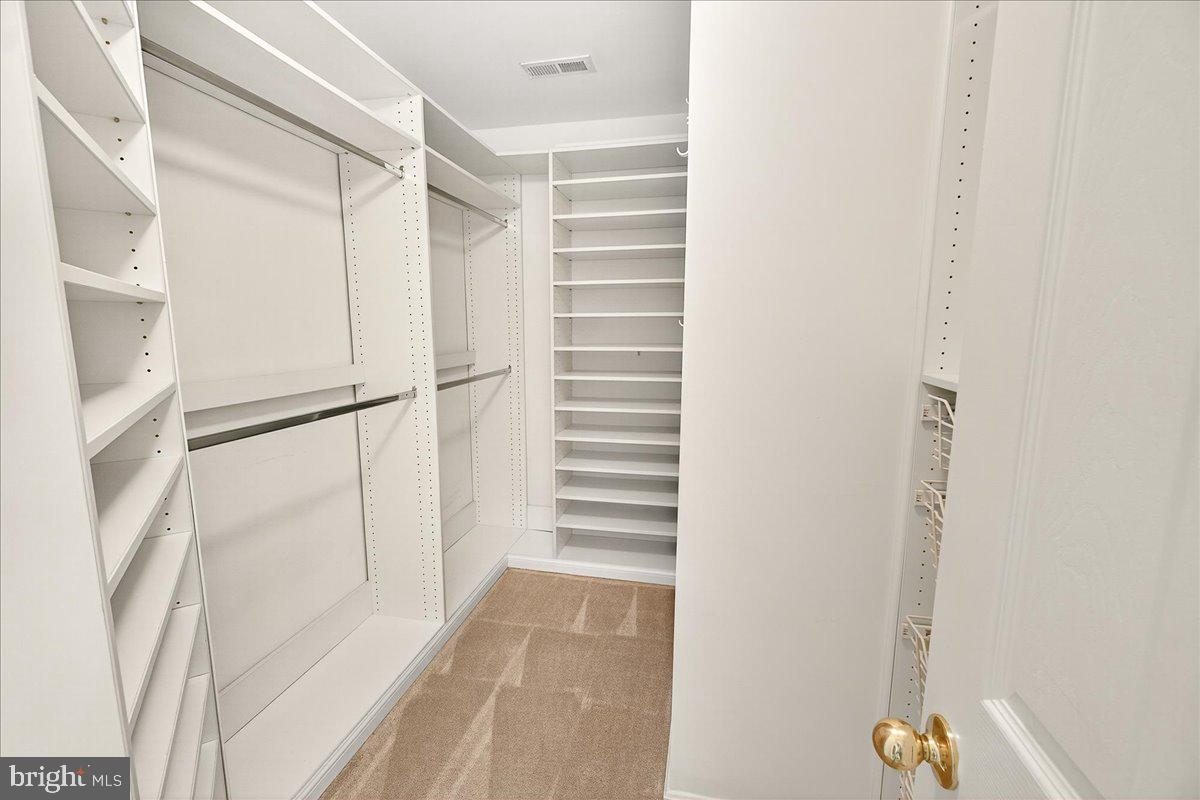 WOODS AT TAMA - Residential