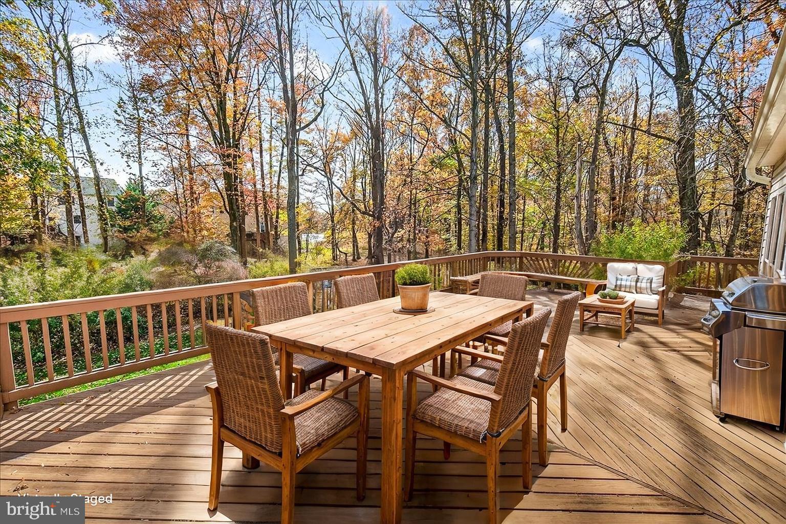 WOODS AT TAMA - Residential