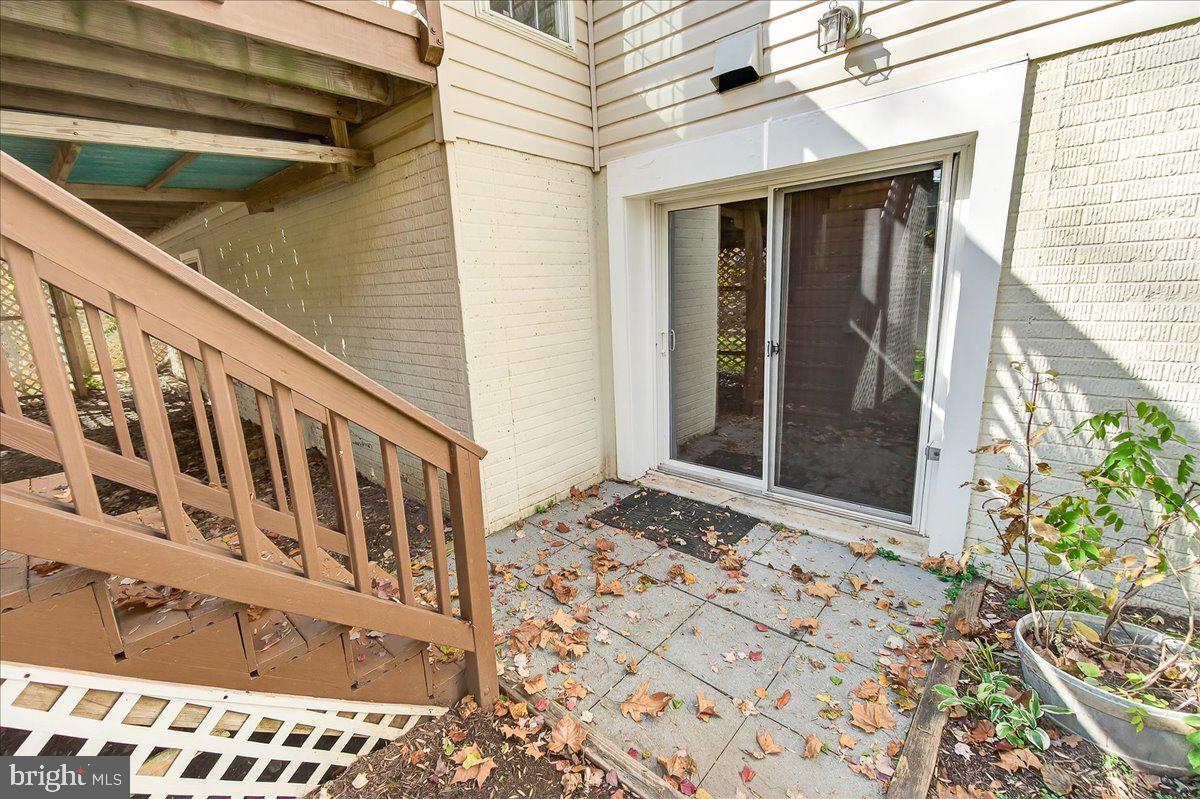 WOODS AT TAMA - Residential