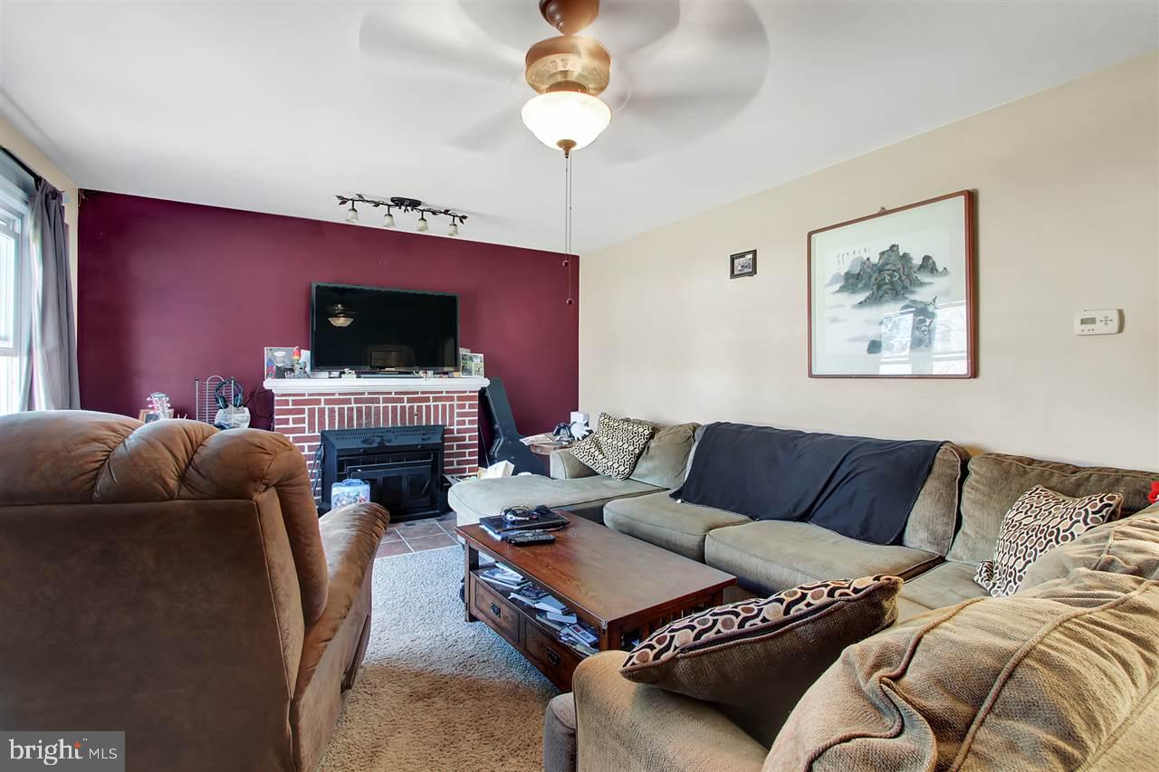 WILSHIRE HILLS - Residential