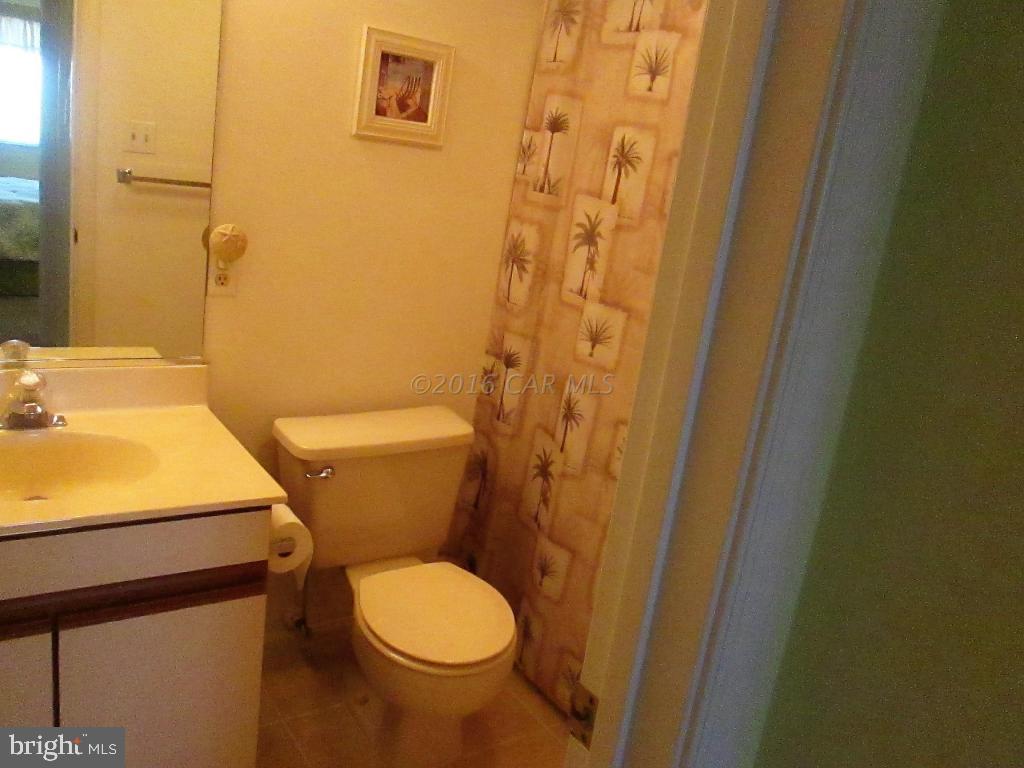 HIDDEN HARBOR - Residential