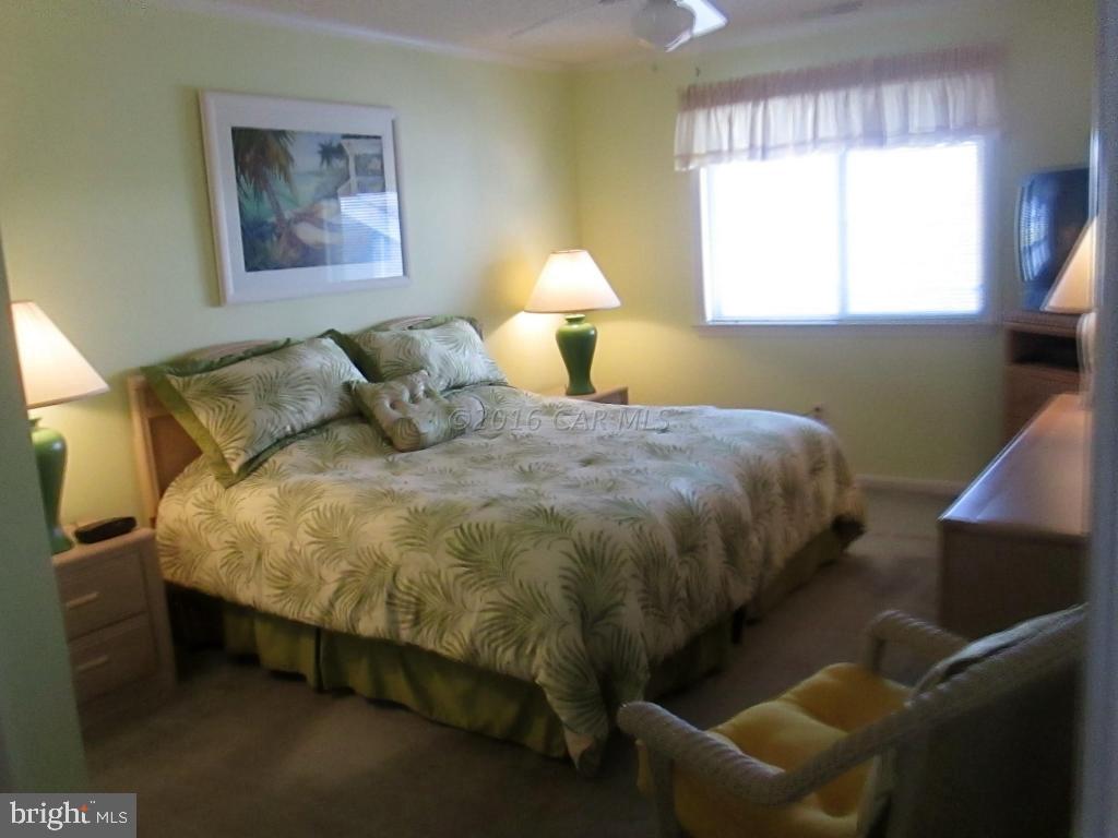 HIDDEN HARBOR - Residential