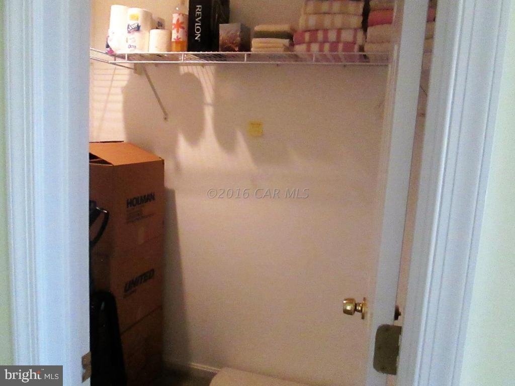 HIDDEN HARBOR - Residential