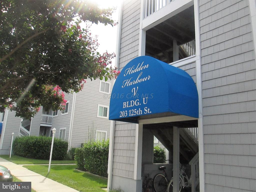 HIDDEN HARBOR - Residential