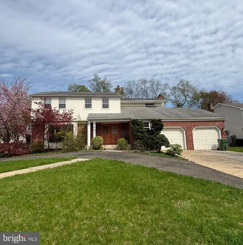 MLS: NJCD2115318