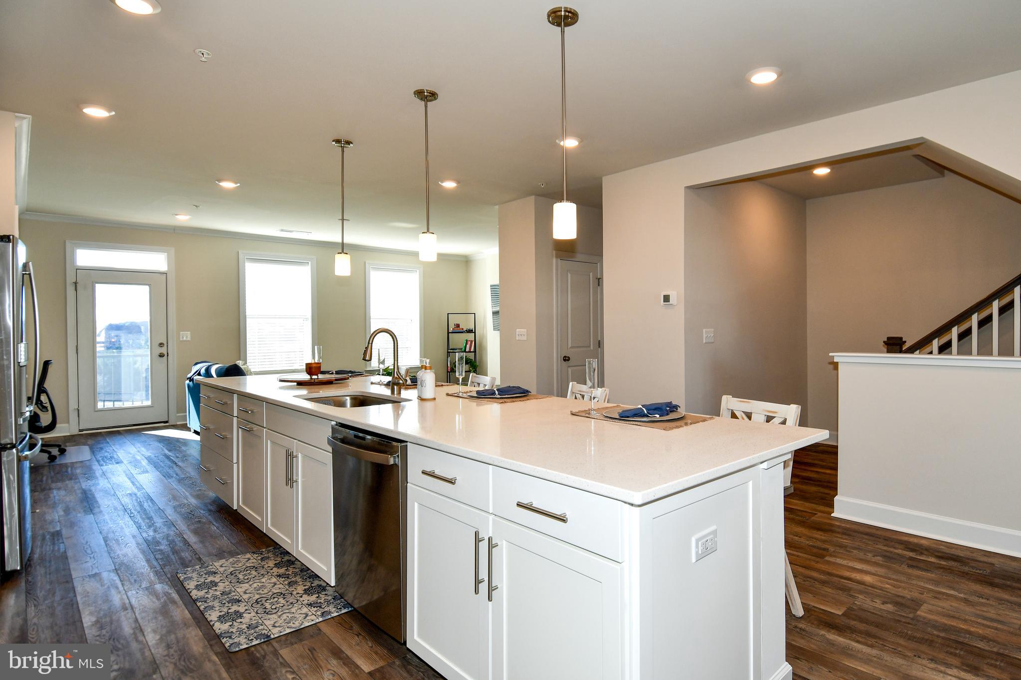 METRO WALK AT MOOREFIELD STATION - Residential