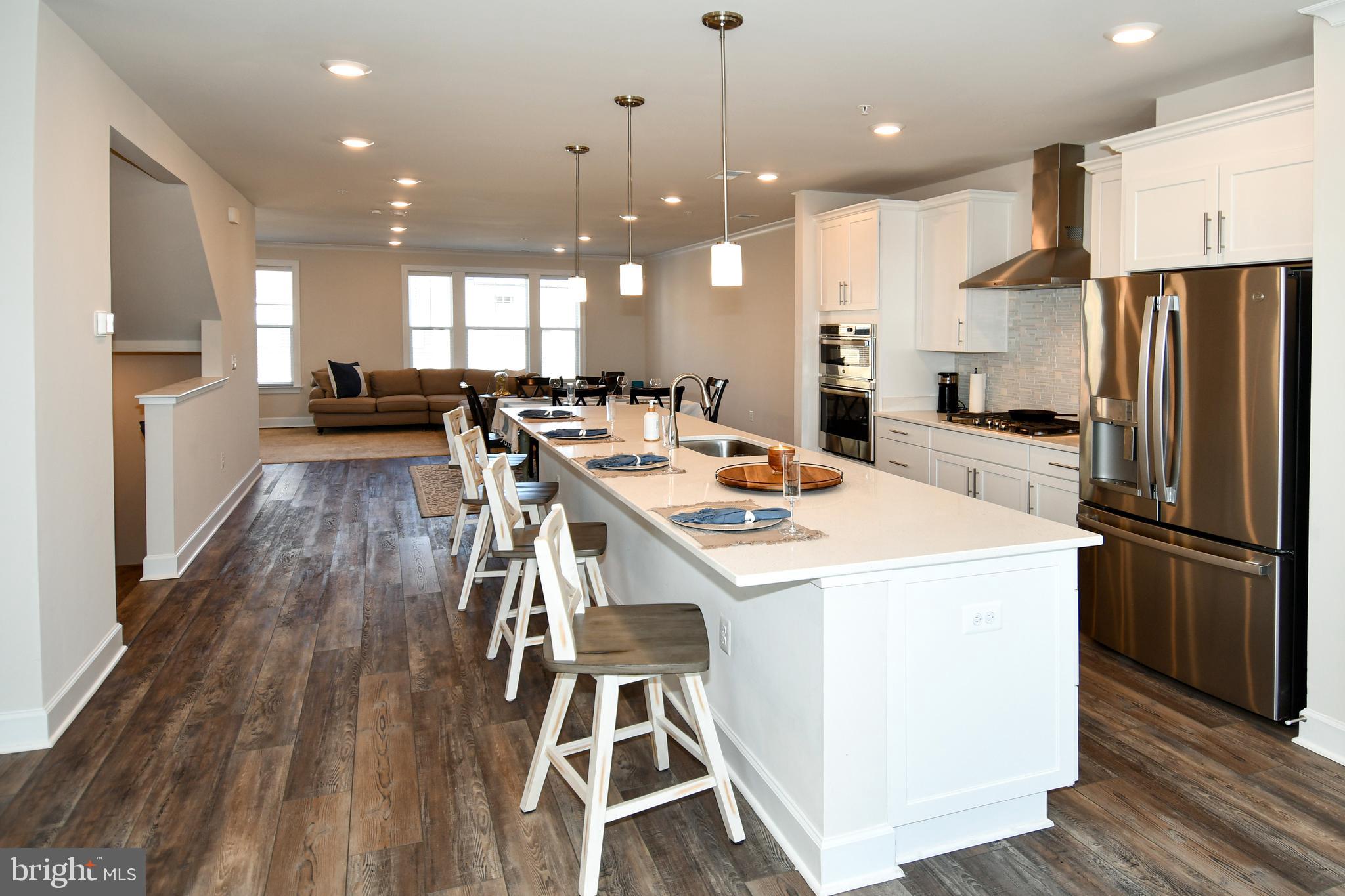 METRO WALK AT MOOREFIELD STATION - Residential