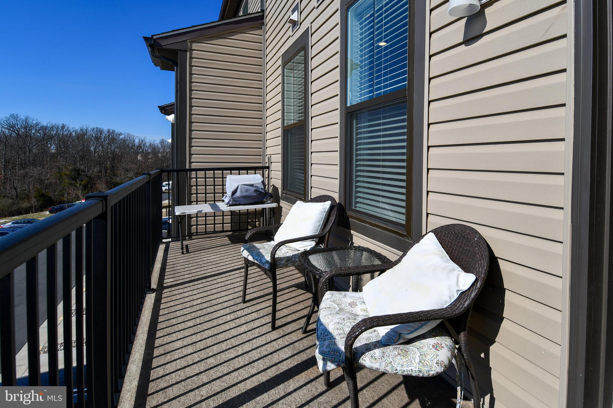 METRO WALK AT MOOREFIELD STATION - Residential