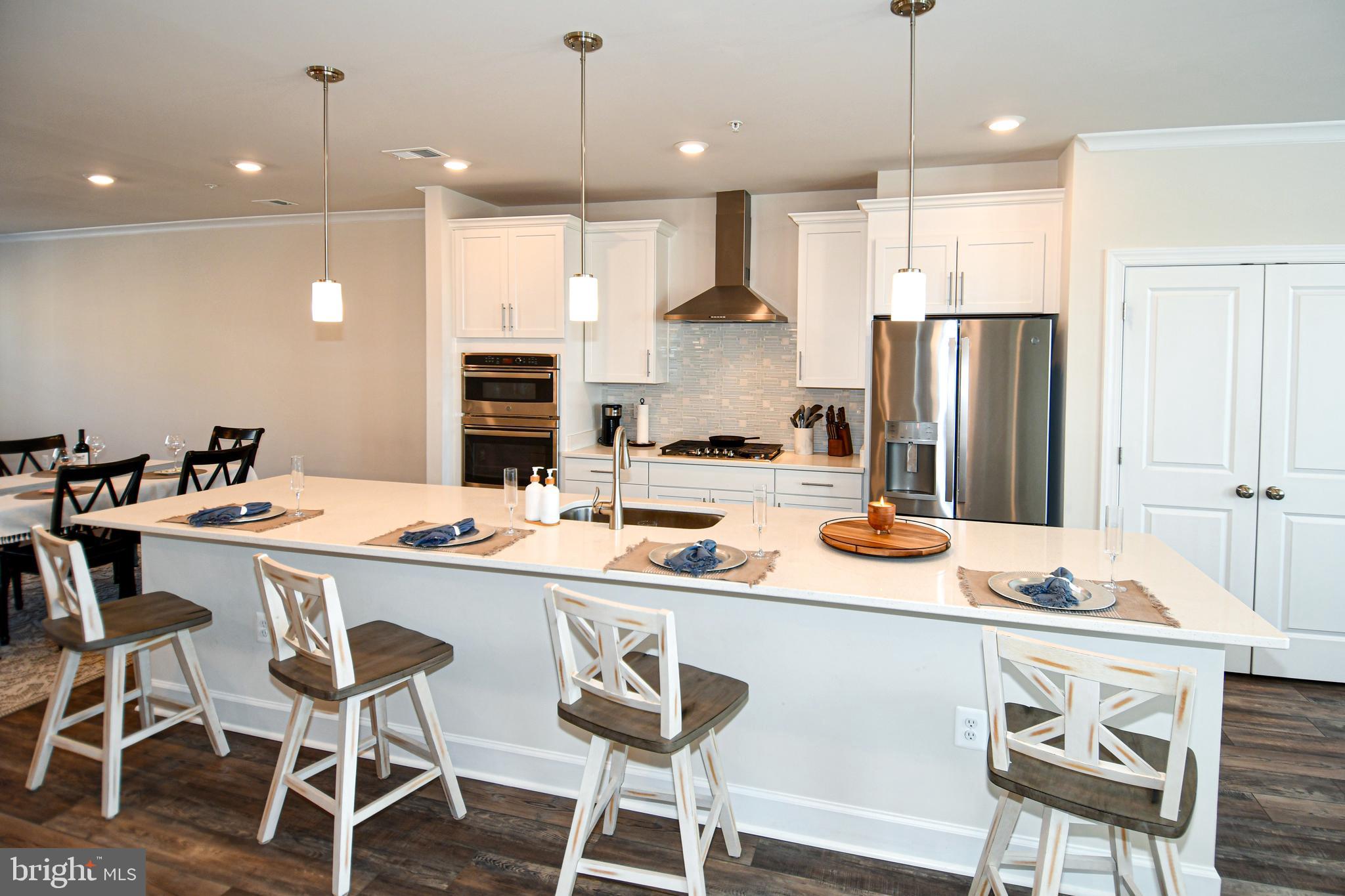 METRO WALK AT MOOREFIELD STATION - Residential