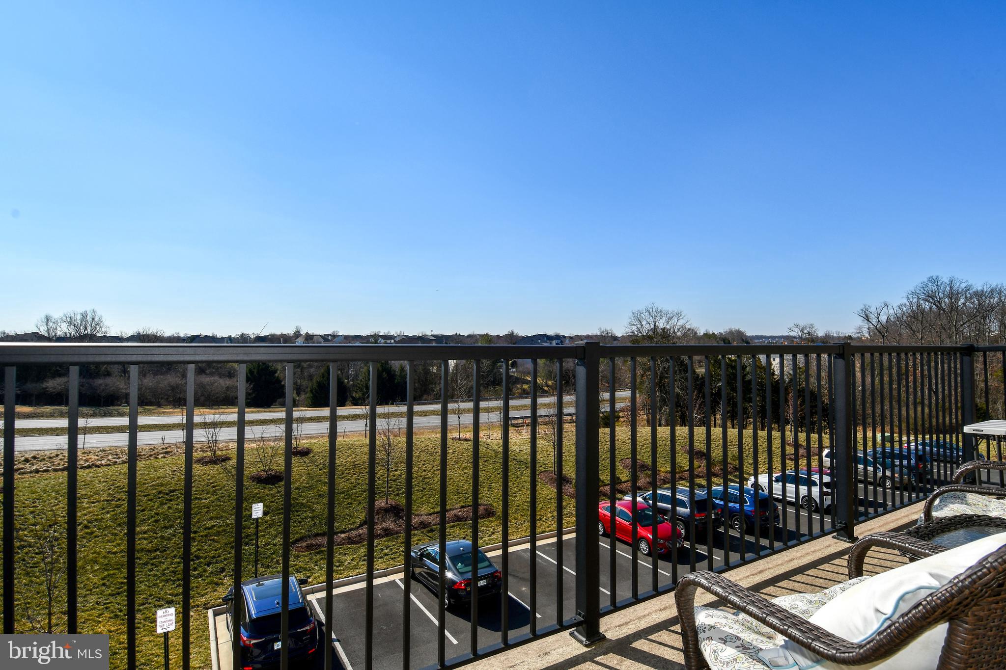 METRO WALK AT MOOREFIELD STATION - Residential