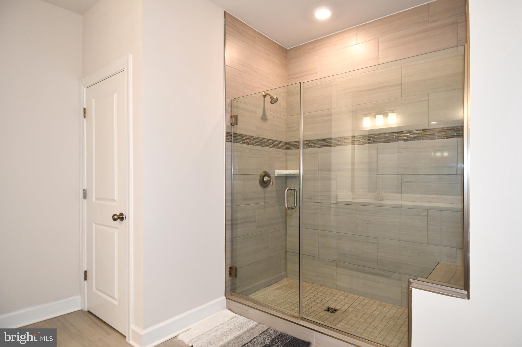 METRO WALK AT MOOREFIELD STATION - Residential