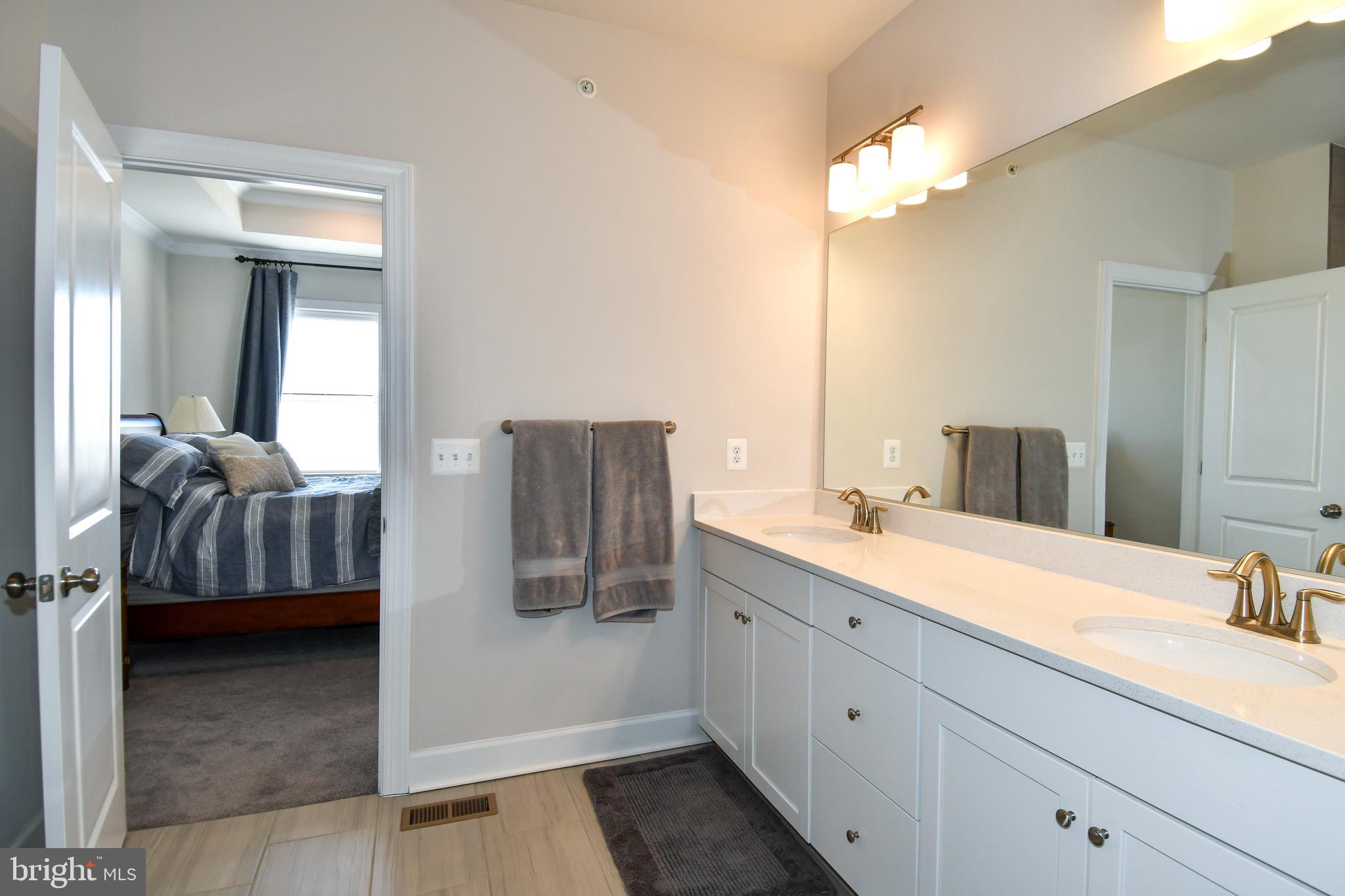 METRO WALK AT MOOREFIELD STATION - Residential