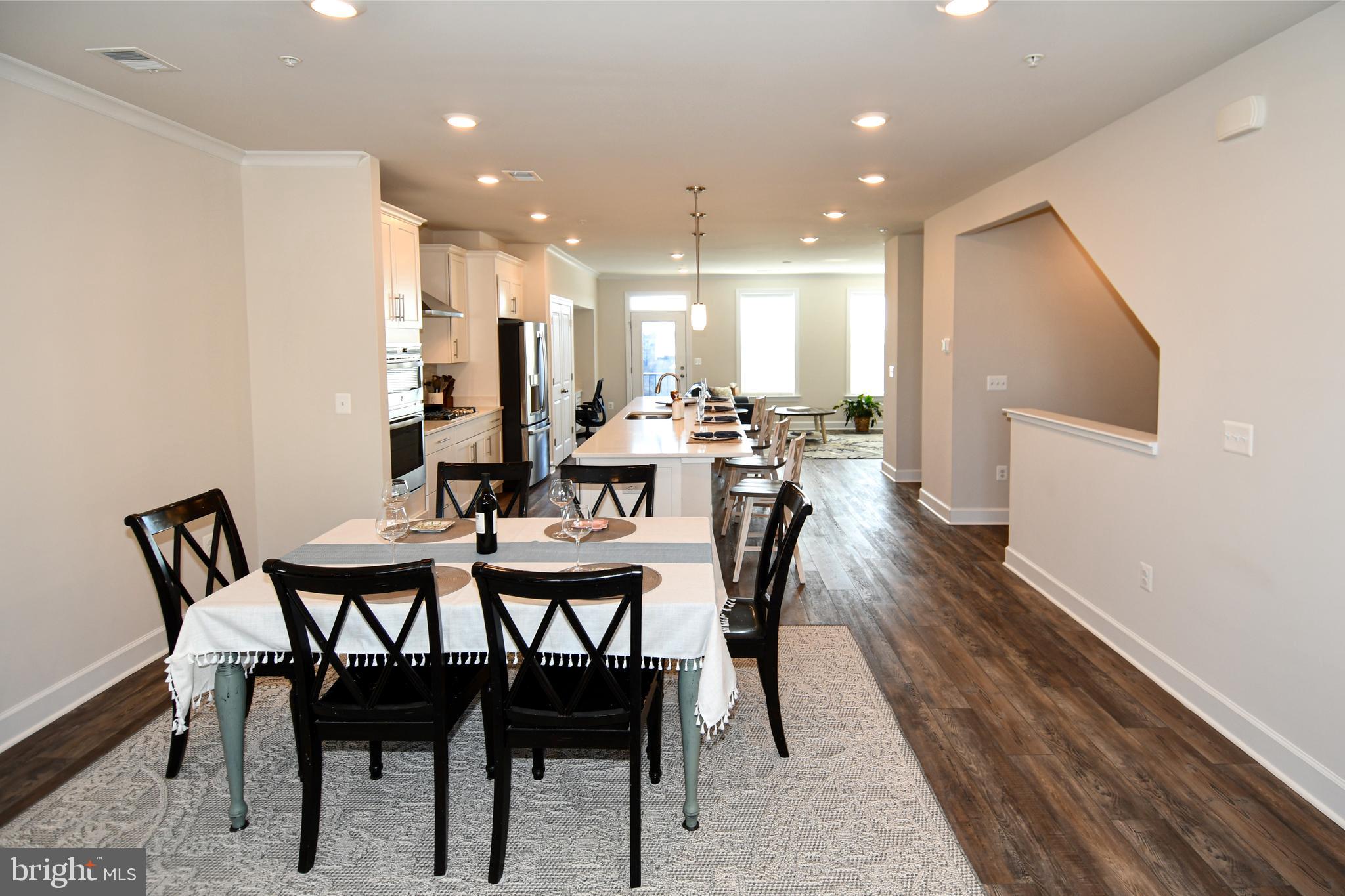 METRO WALK AT MOOREFIELD STATION - Residential