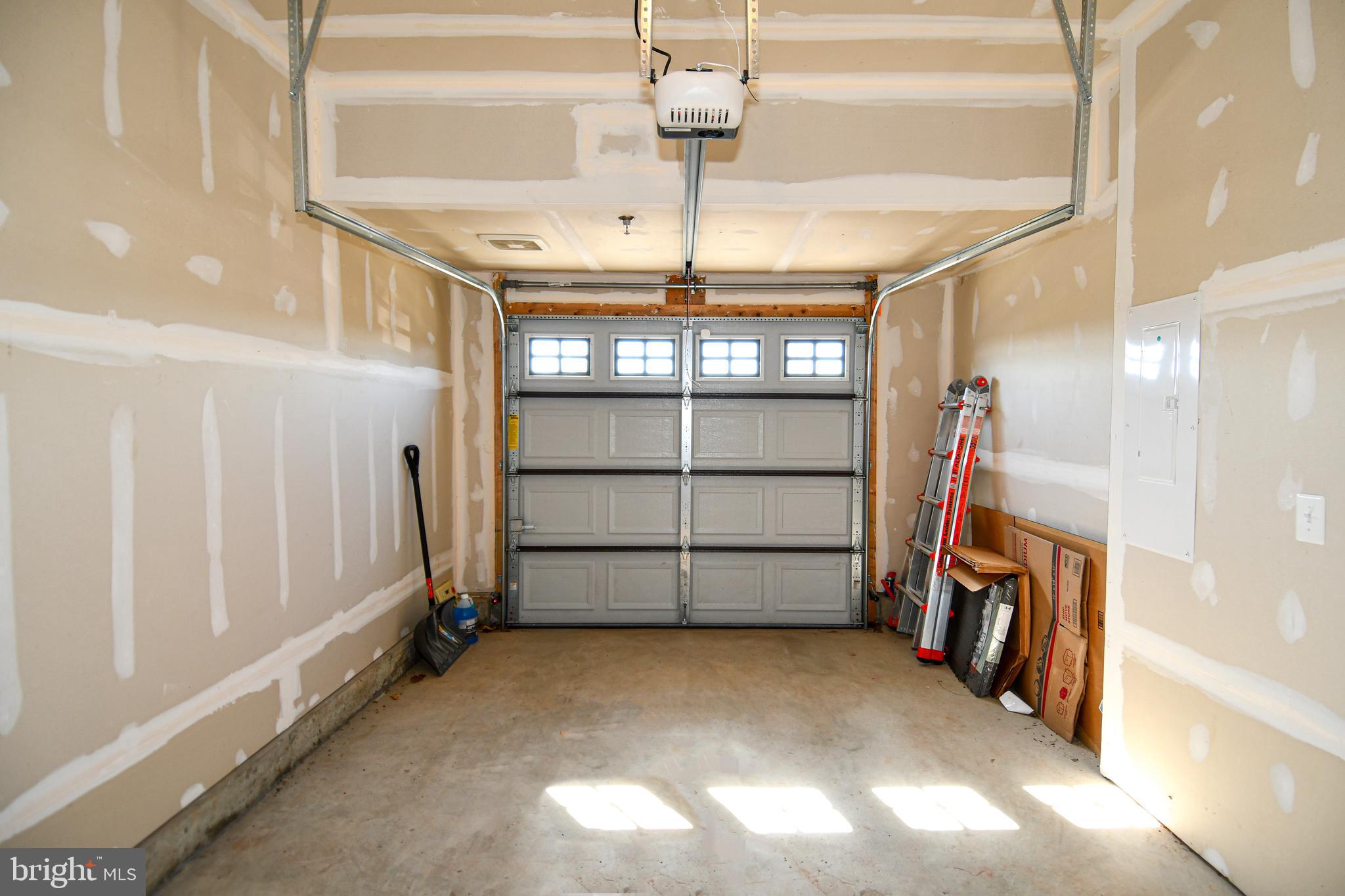 METRO WALK AT MOOREFIELD STATION - Residential