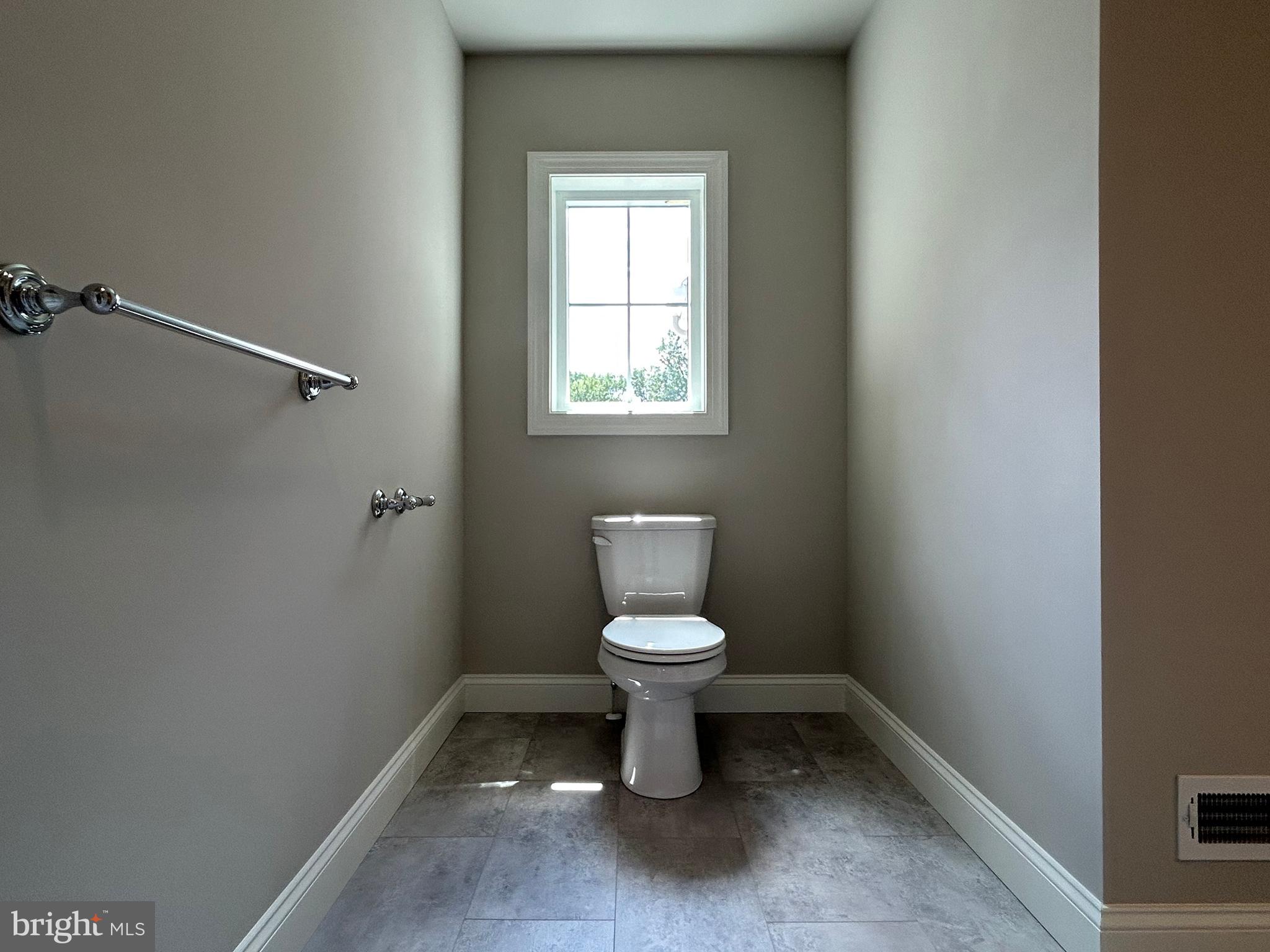 WOODLAND HILLS - Residential