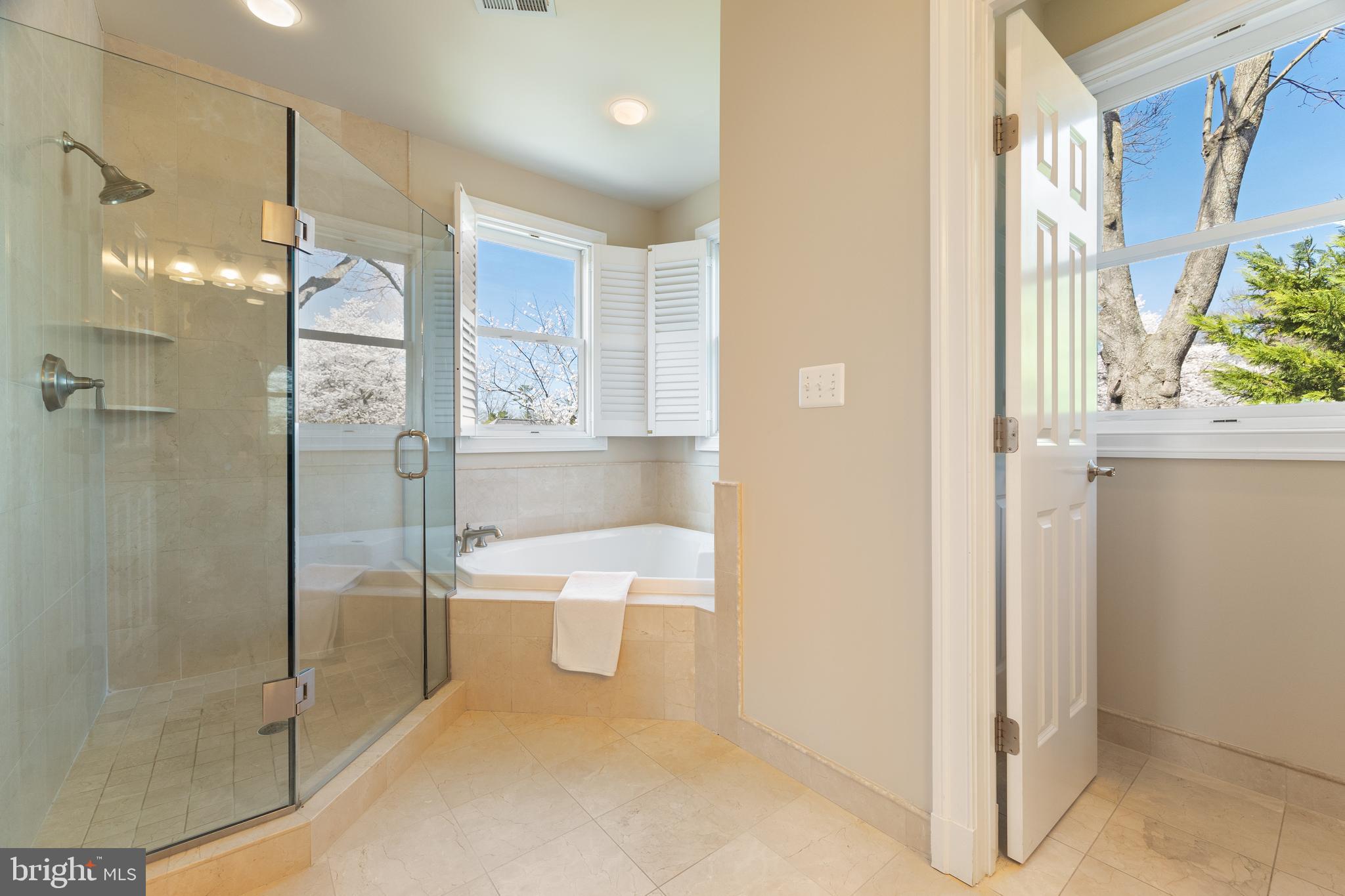 FOGGYS PASTURE - Residential