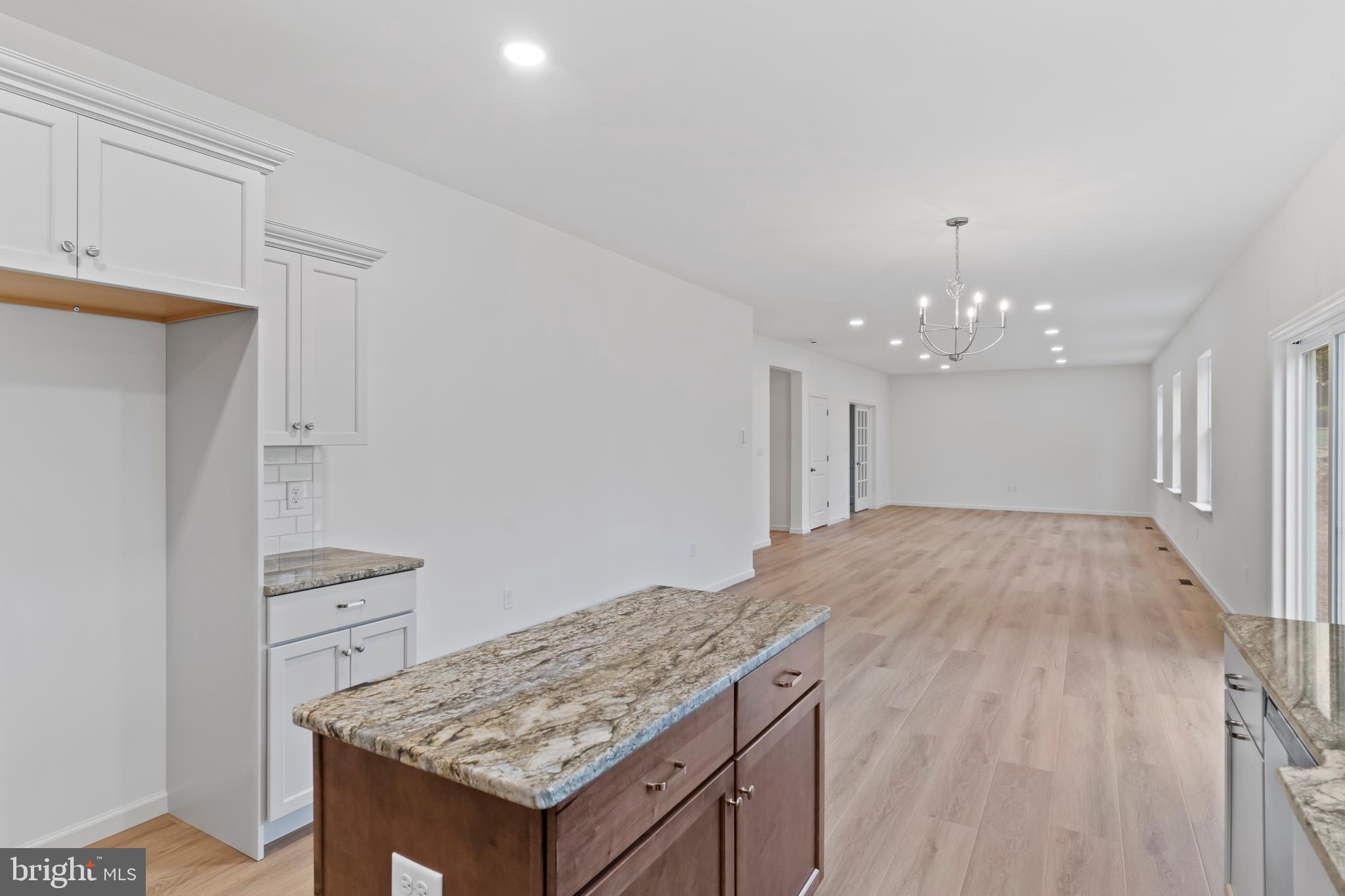 AUTUMN RIDGE - Residential