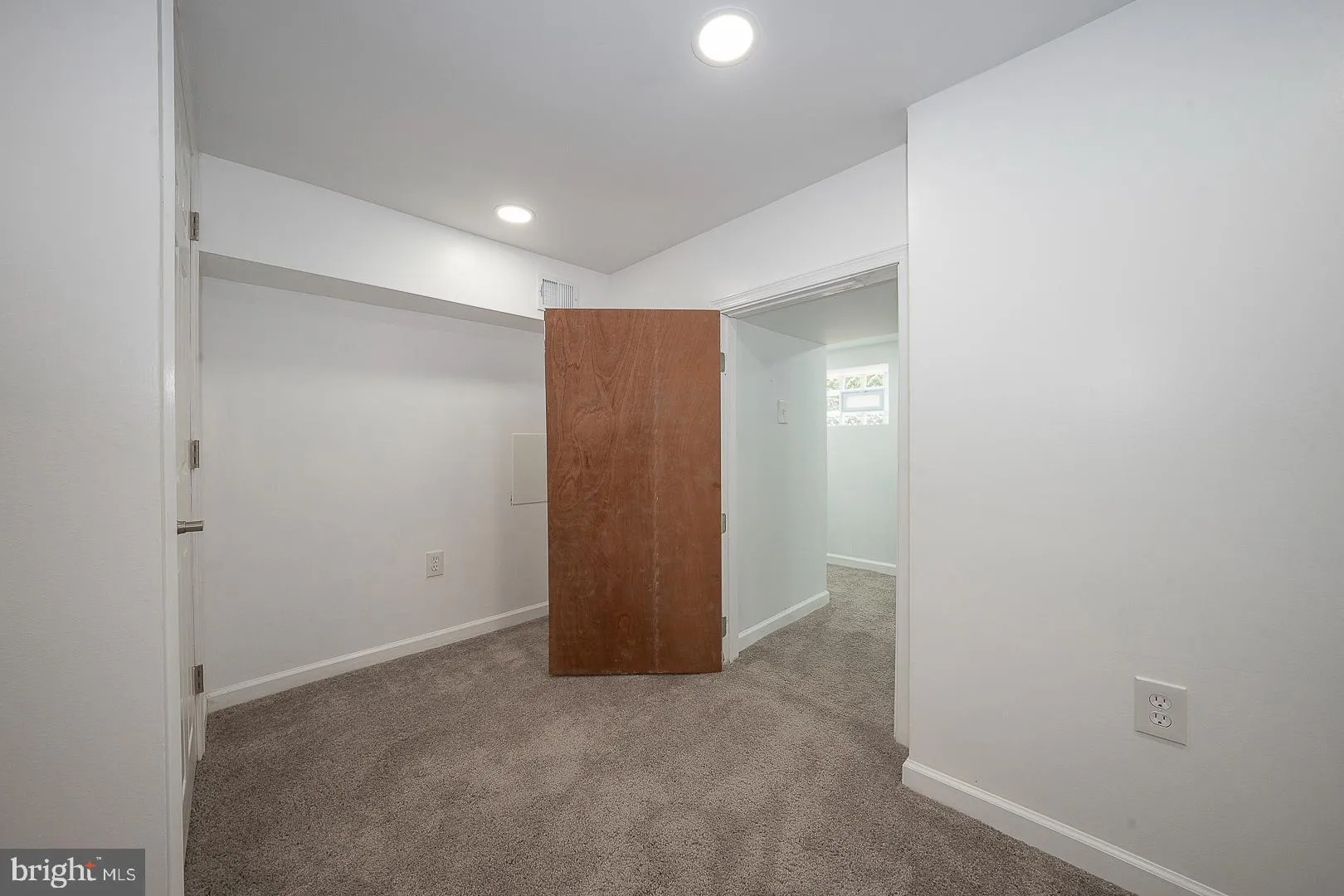 Philadelphia, Pennsylvania 19119, United States, 3 Bedrooms Bedrooms, ,4 BathroomsBathrooms,Residential,Contingent,52662