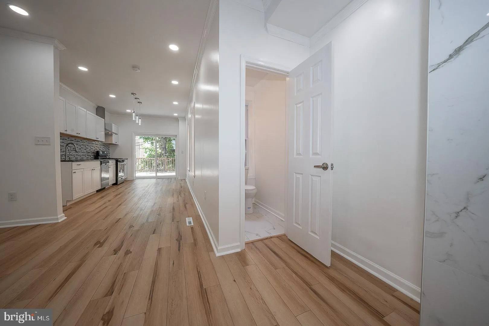 Philadelphia, Pennsylvania 19119, United States, 3 Bedrooms Bedrooms, ,4 BathroomsBathrooms,Residential,Contingent,52662