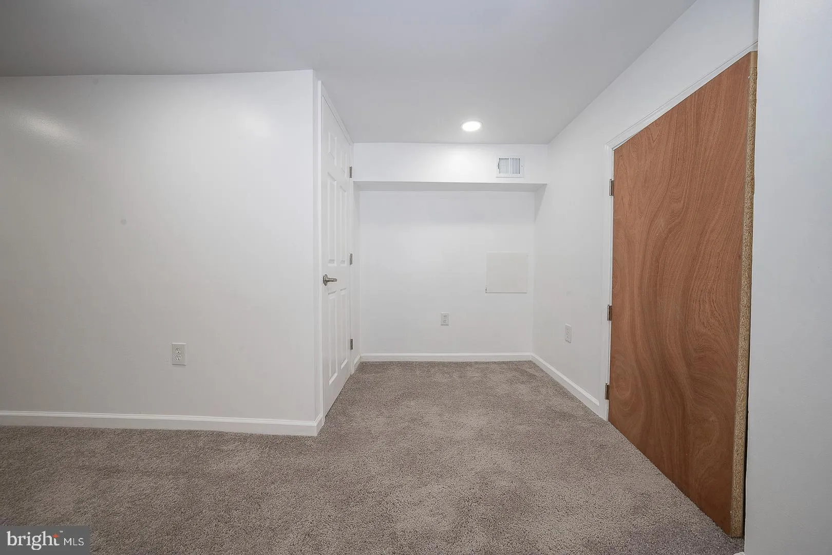 Philadelphia, Pennsylvania 19119, United States, 3 Bedrooms Bedrooms, ,4 BathroomsBathrooms,Residential,Contingent,52662