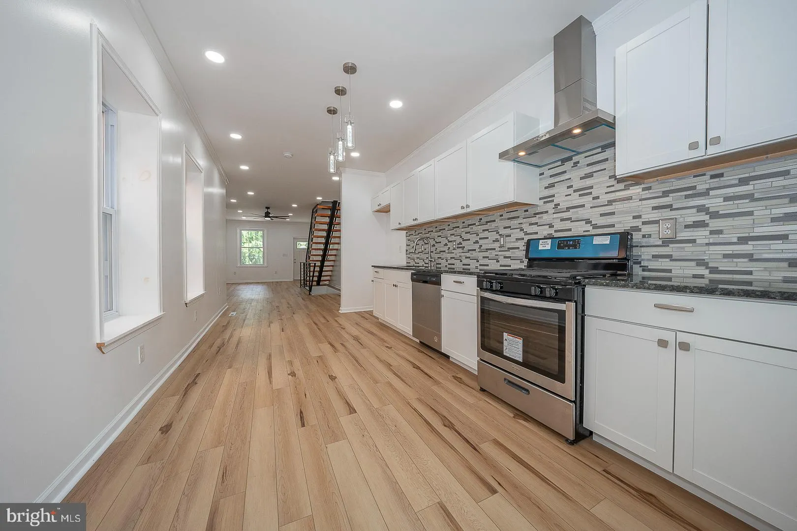 Philadelphia, Pennsylvania 19119, United States, 3 Bedrooms Bedrooms, ,4 BathroomsBathrooms,Residential,Contingent,52662