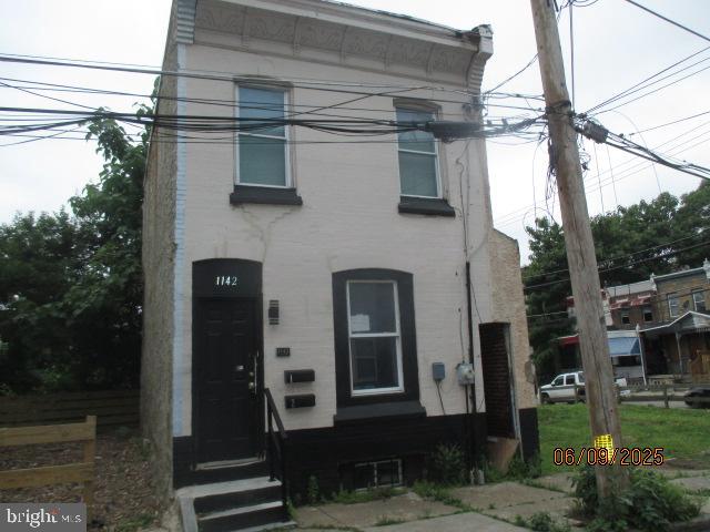 Lovely home offering living room and modern kitchen. Second floor offers two bedrooms and full bath.
Please enter the finished basement thru the entrance at the rear of the home. Enjoy the rear yard, just perfect for entertaining those family and friends barbecues or to simply enjoy your first cup of morning coffee. Wonderful opportunity for the first time homeowner or investor looking for additional rental income.
Within walking distance to Temple University, shopping, area restaurants and major highways.
RM1 zoning.