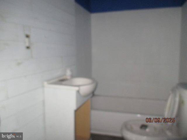 TEMPLE UNIVERSITY - Residential