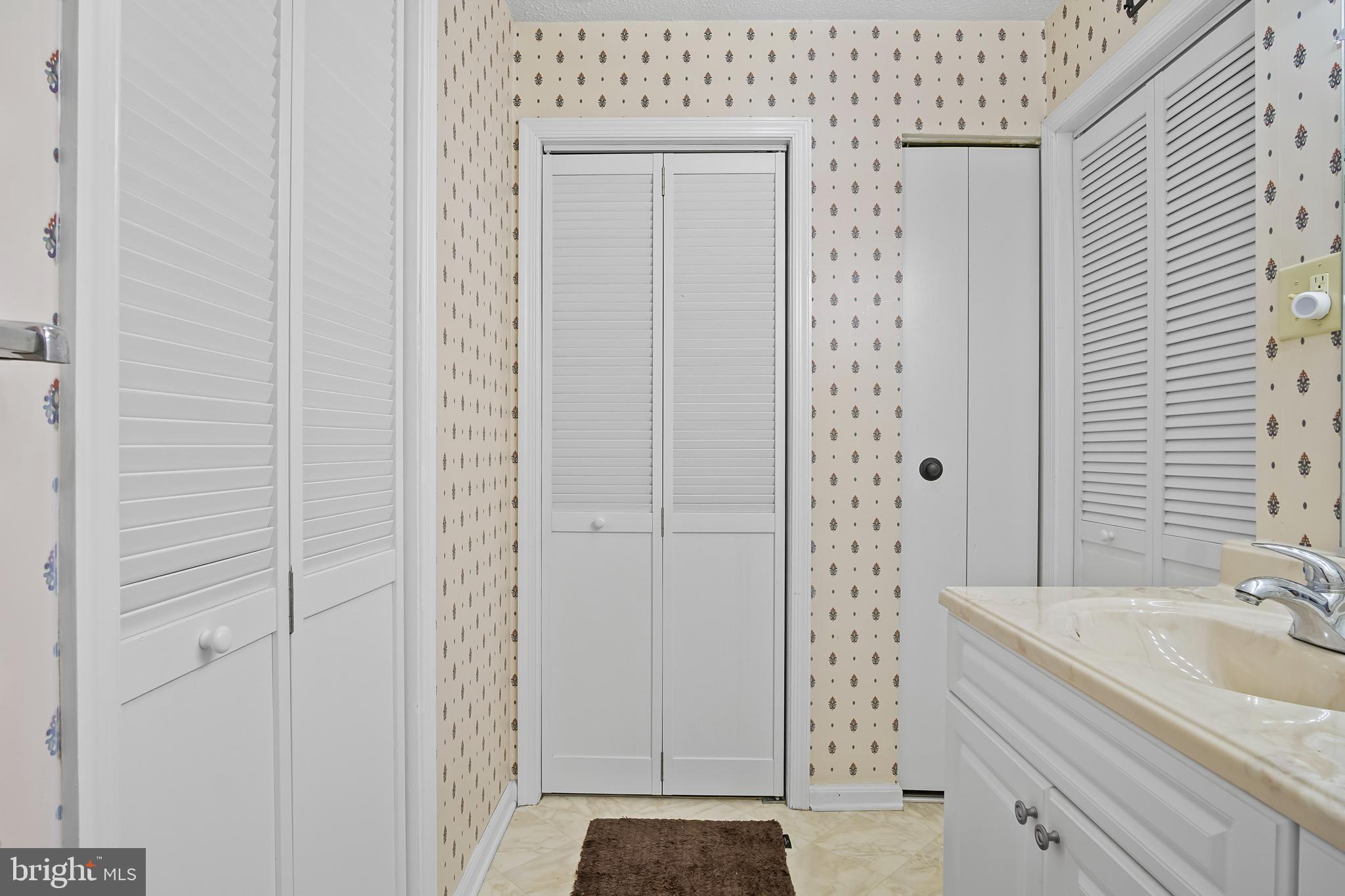 WOODCREST - Residential