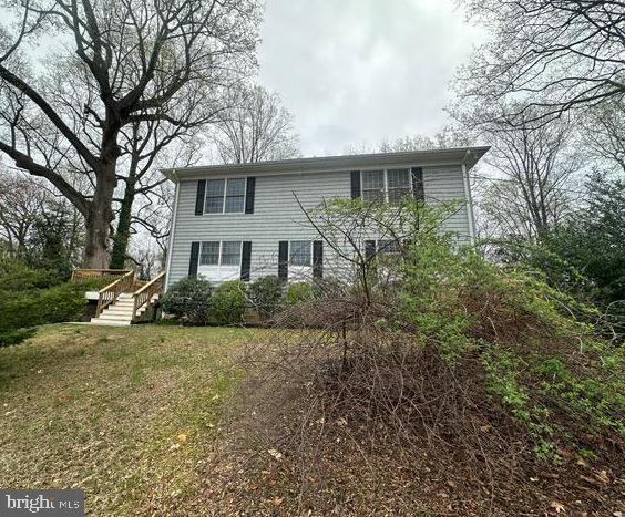 ARUNDEL PLAZA - Residential Lease