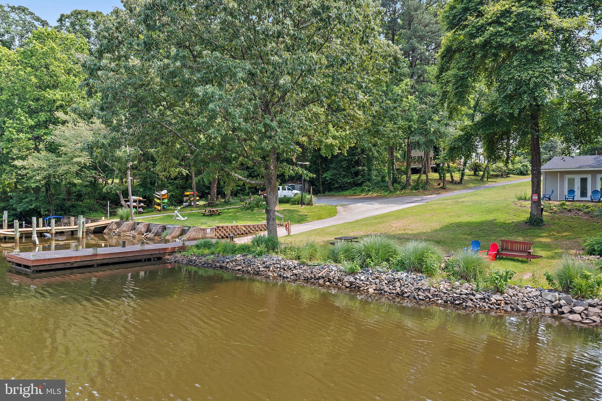 ARUNDEL PLAZA - Residential Lease