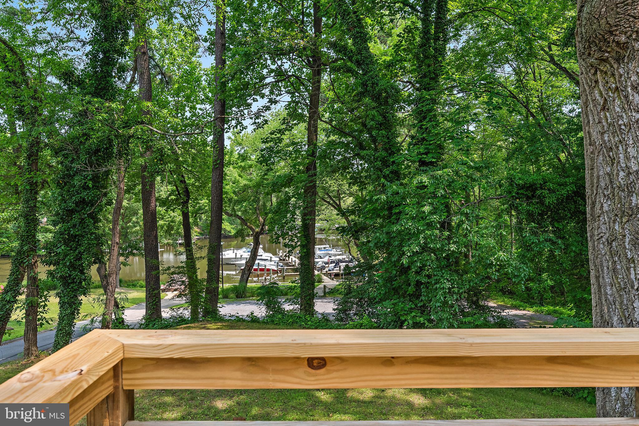 ARUNDEL PLAZA - Residential Lease