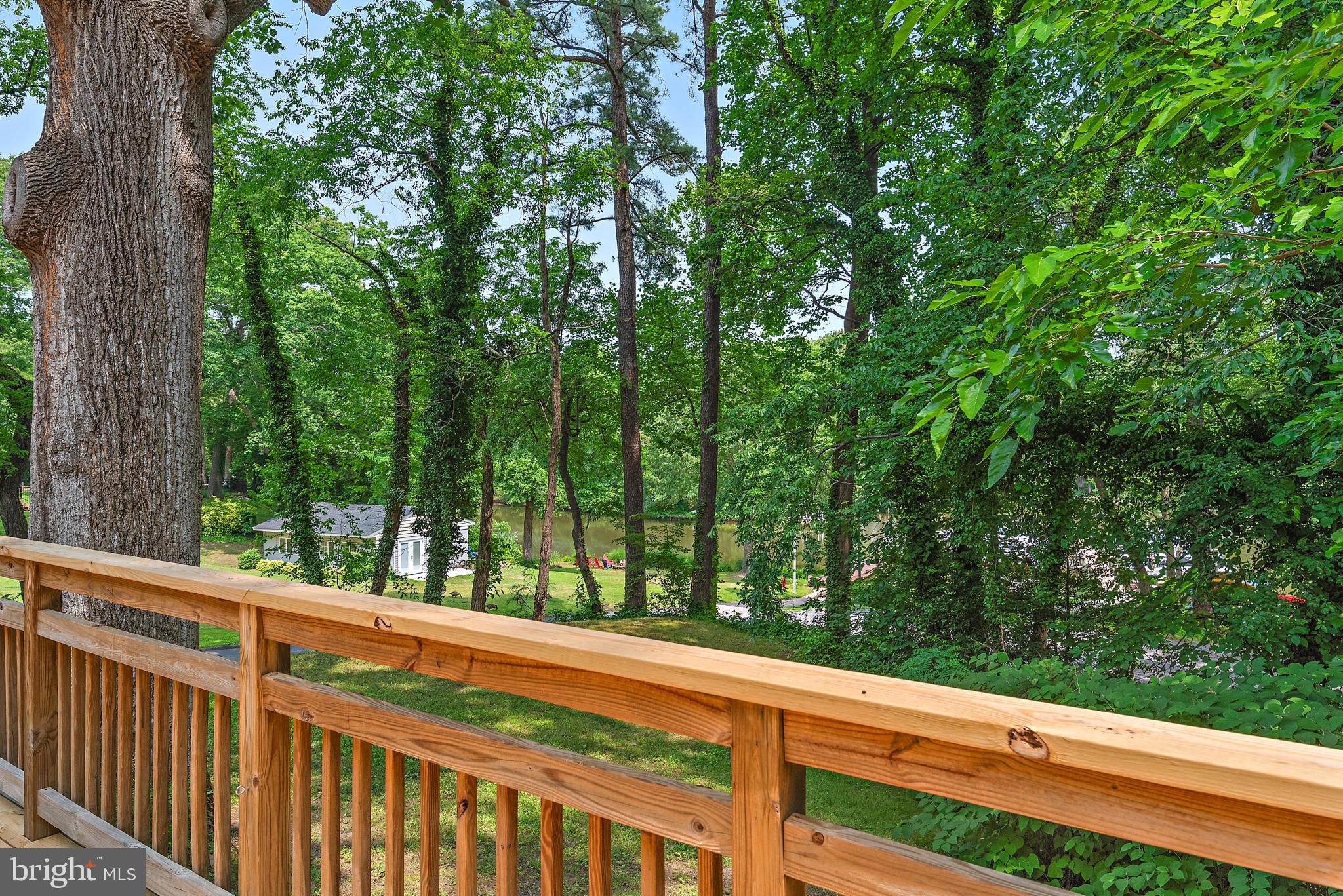 ARUNDEL PLAZA - Residential Lease