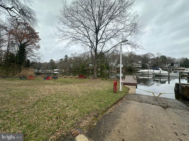 ARUNDEL PLAZA - Residential Lease