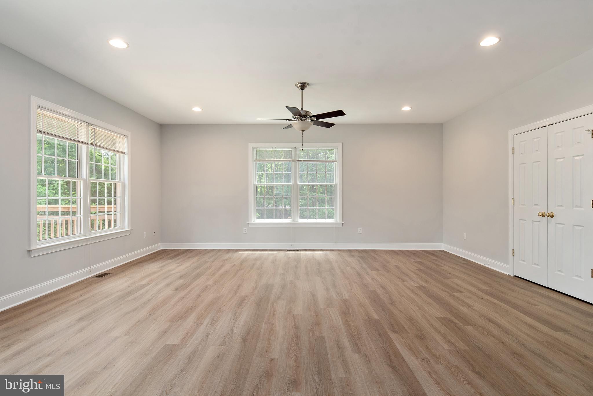 ARUNDEL PLAZA - Residential Lease