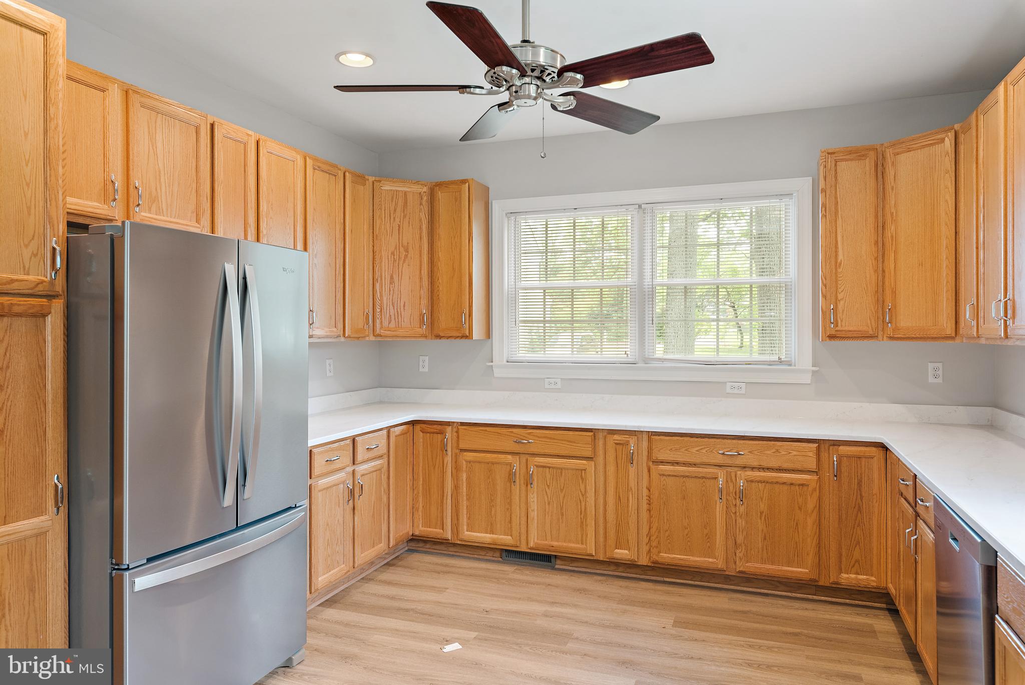 ARUNDEL PLAZA - Residential Lease