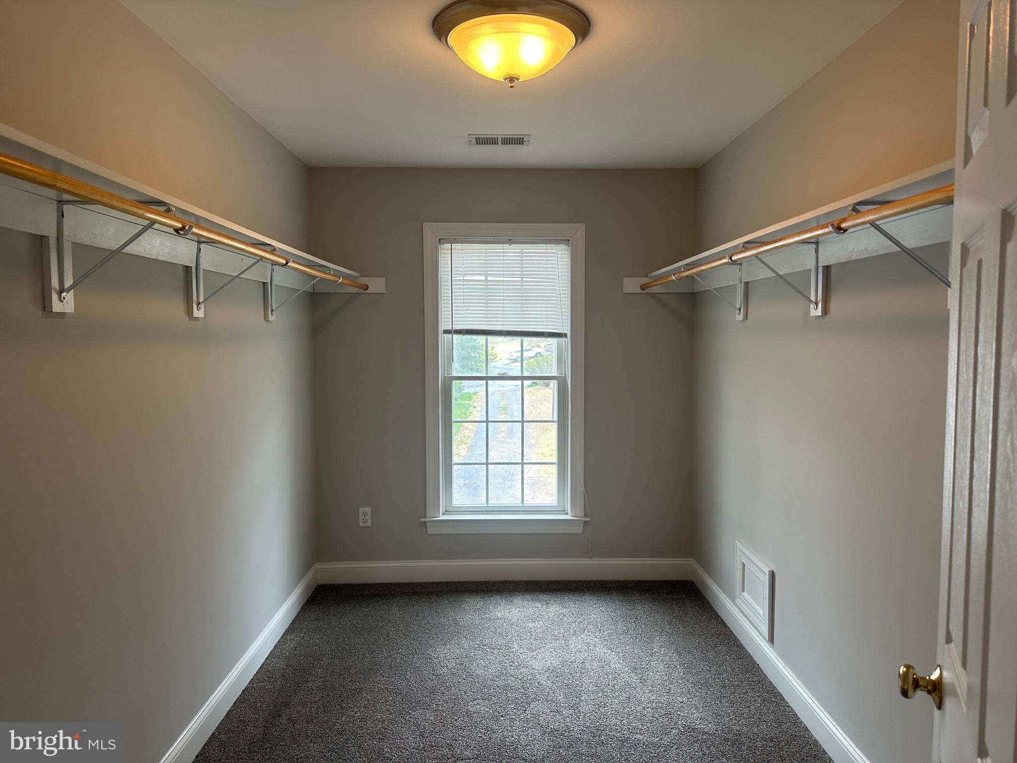 ARUNDEL PLAZA - Residential Lease