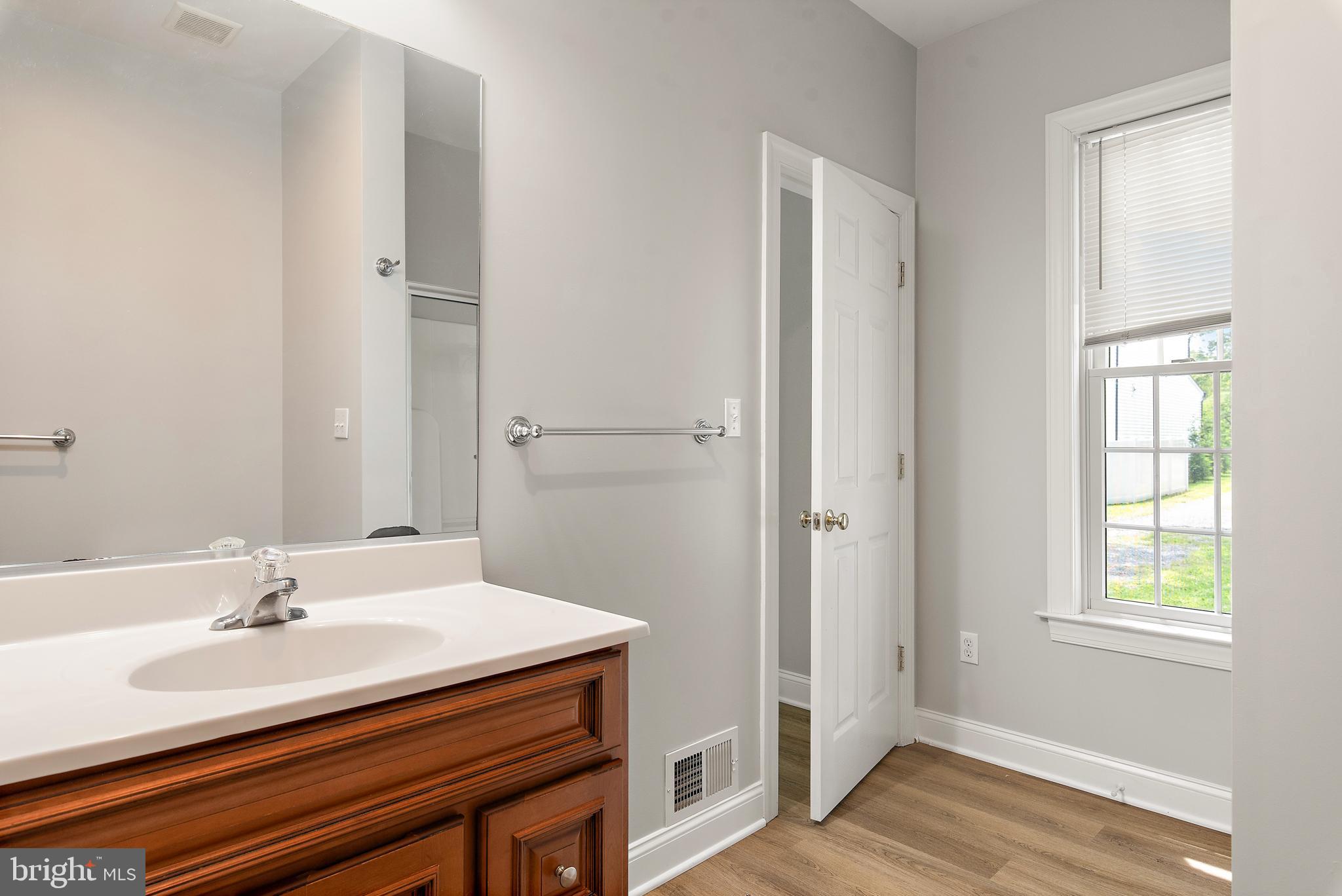 ARUNDEL PLAZA - Residential Lease